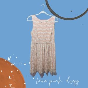 Lace Pink Dress Size M (great condition)✨